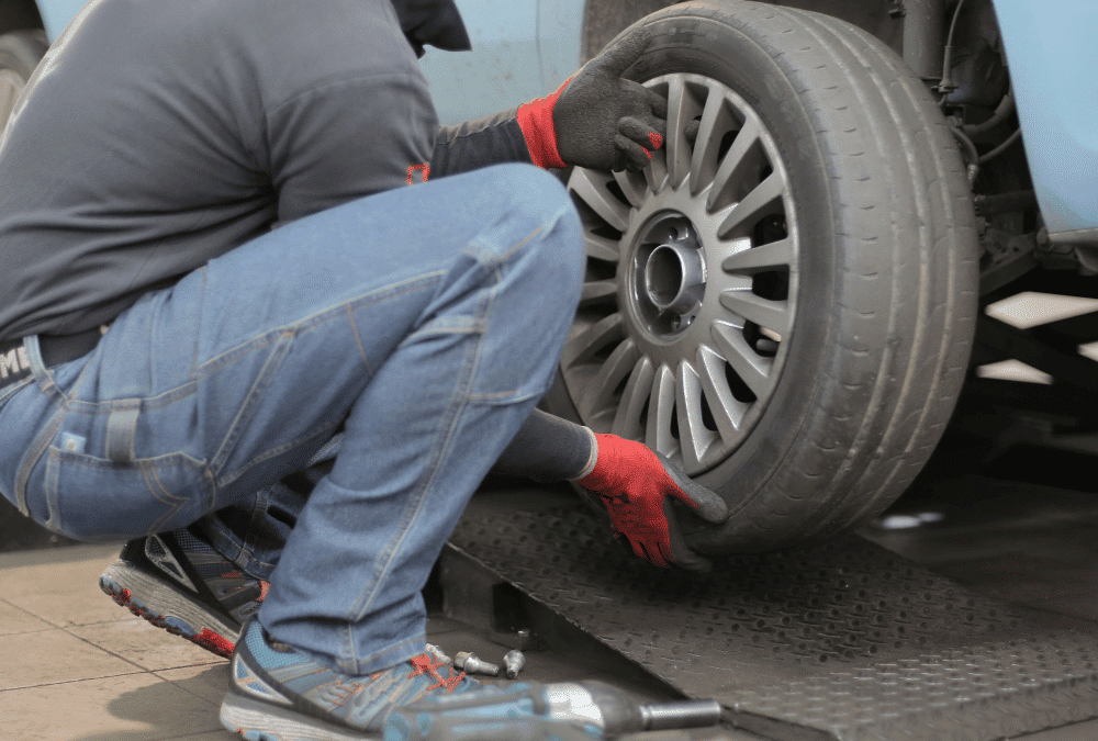 Flat No More: Discover the Benefits of Ellenwood Towing & Recovery’s Tire Change Assistance